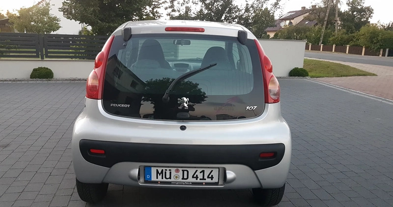 Peugeot 107 cena 8999 przebieg: 200000, rok produkcji 2008 z Olesno małe 254